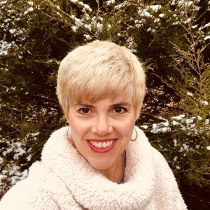 Meet your Posher, Dana